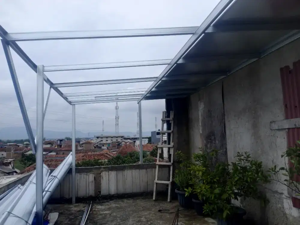 kanopi minimalis baja ringan