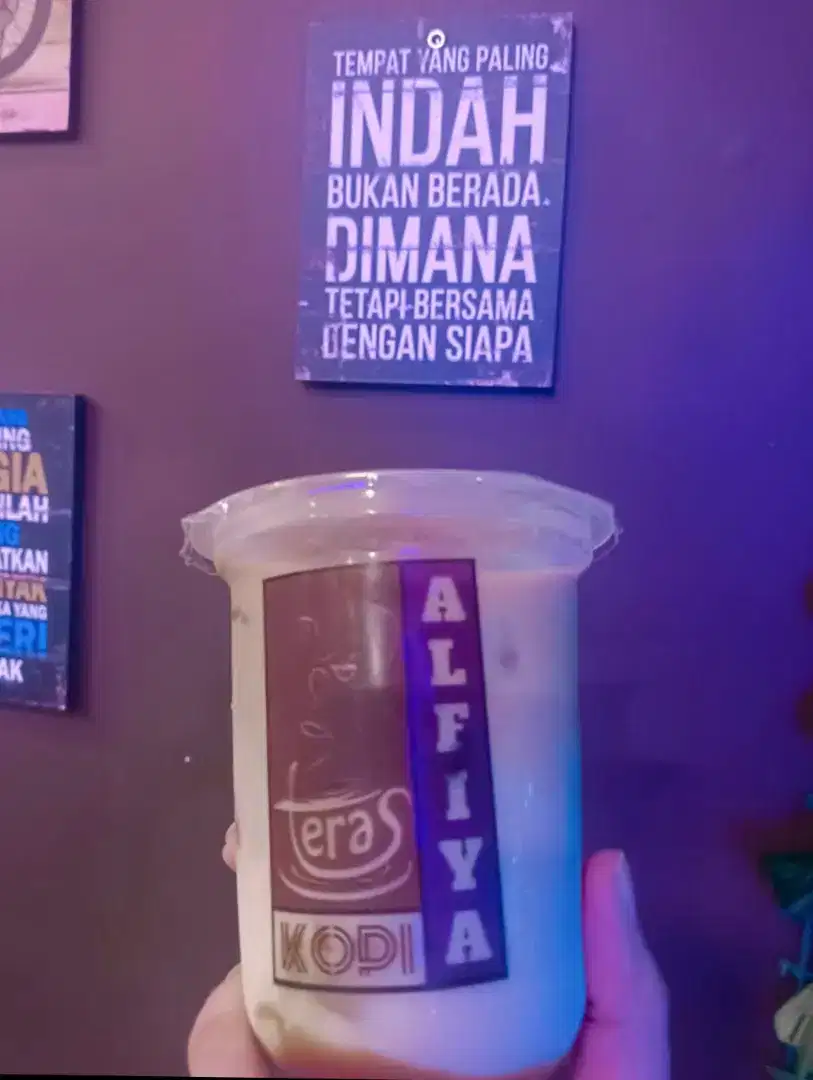 Di cari Barista pria/wanita