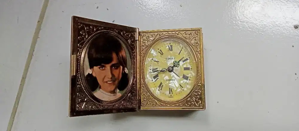 Jam lipat lama bagus