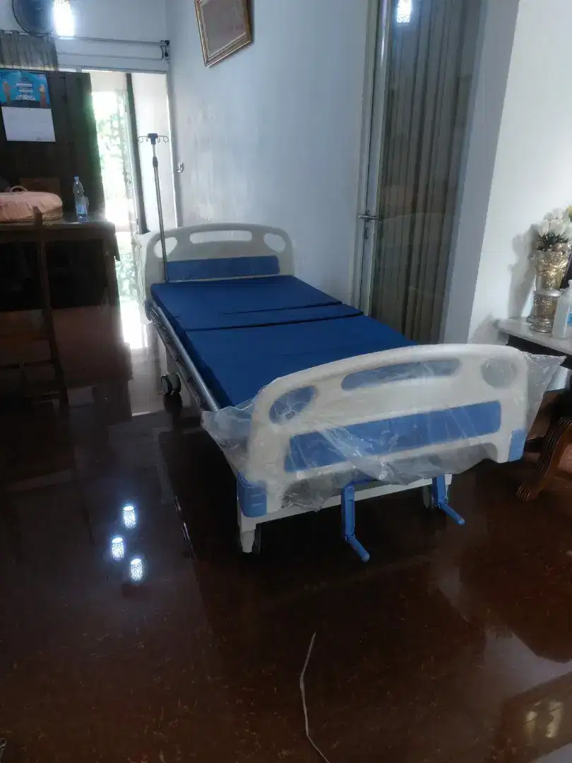 BED PASIEN 2 CRANK ABS