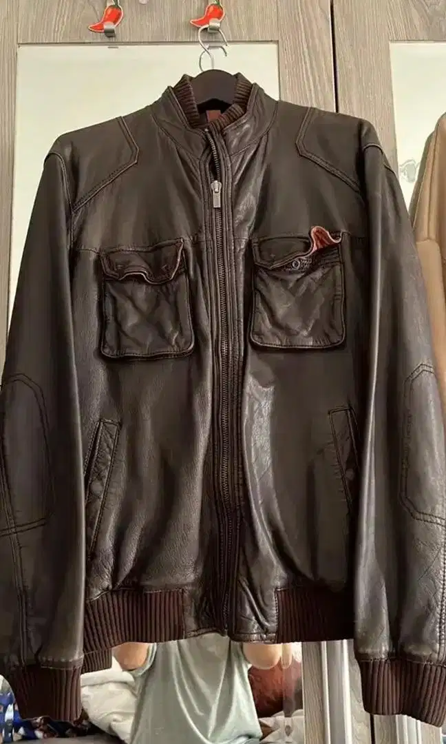 Jaket kulit asli merk MASSIMO DUTTI