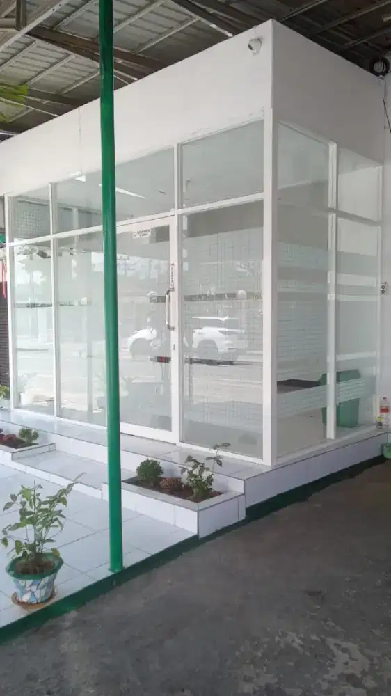 Bikin partisi kaca almanium harga bersahabat