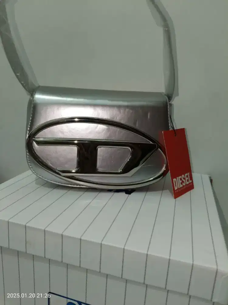 Tas Diesel silver