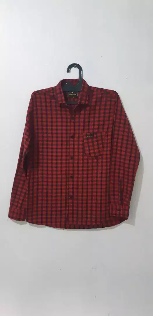 KEMEJA FLANEL/KOTAK-KOTAK RIPCURL MERAH SIZE M
