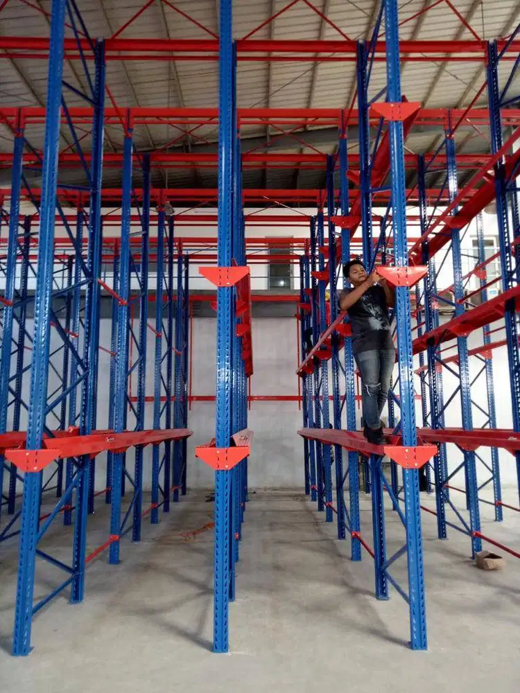 RAK DRIVE IN KAPASITAS MULAI 1 TON/LEVEL