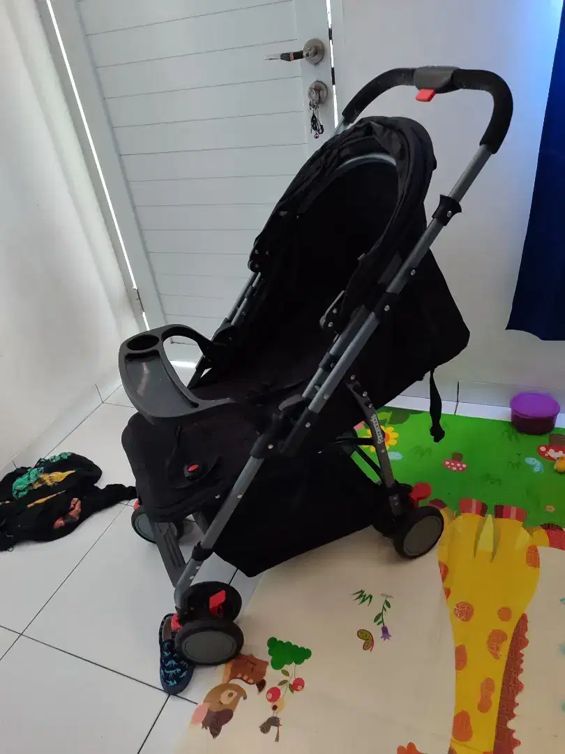 Stroller Spacebaby hitam