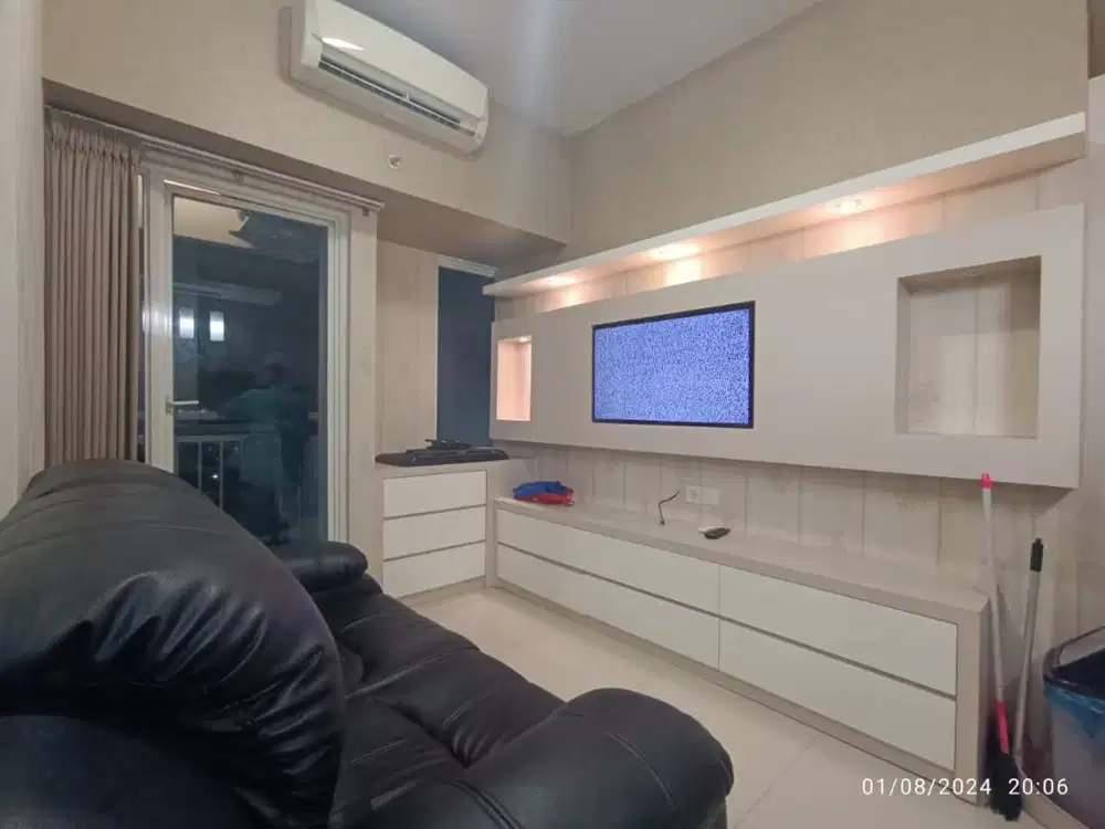 Tanglin 2BR Spacious Living Room Special Unit