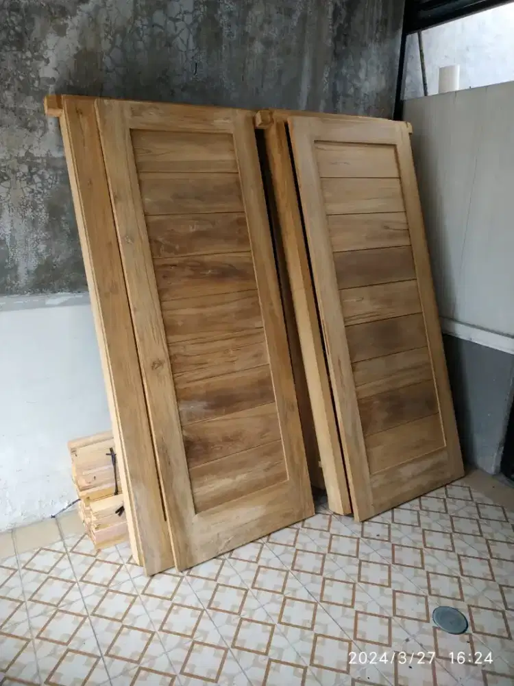 Kusen+ daun pintu model minimalis kayu jati