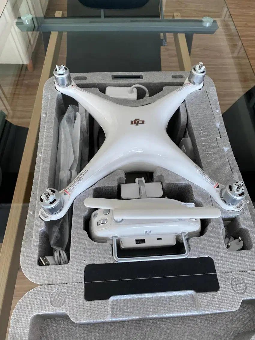 Drone Dji Phantom 4 Pro V.2.0