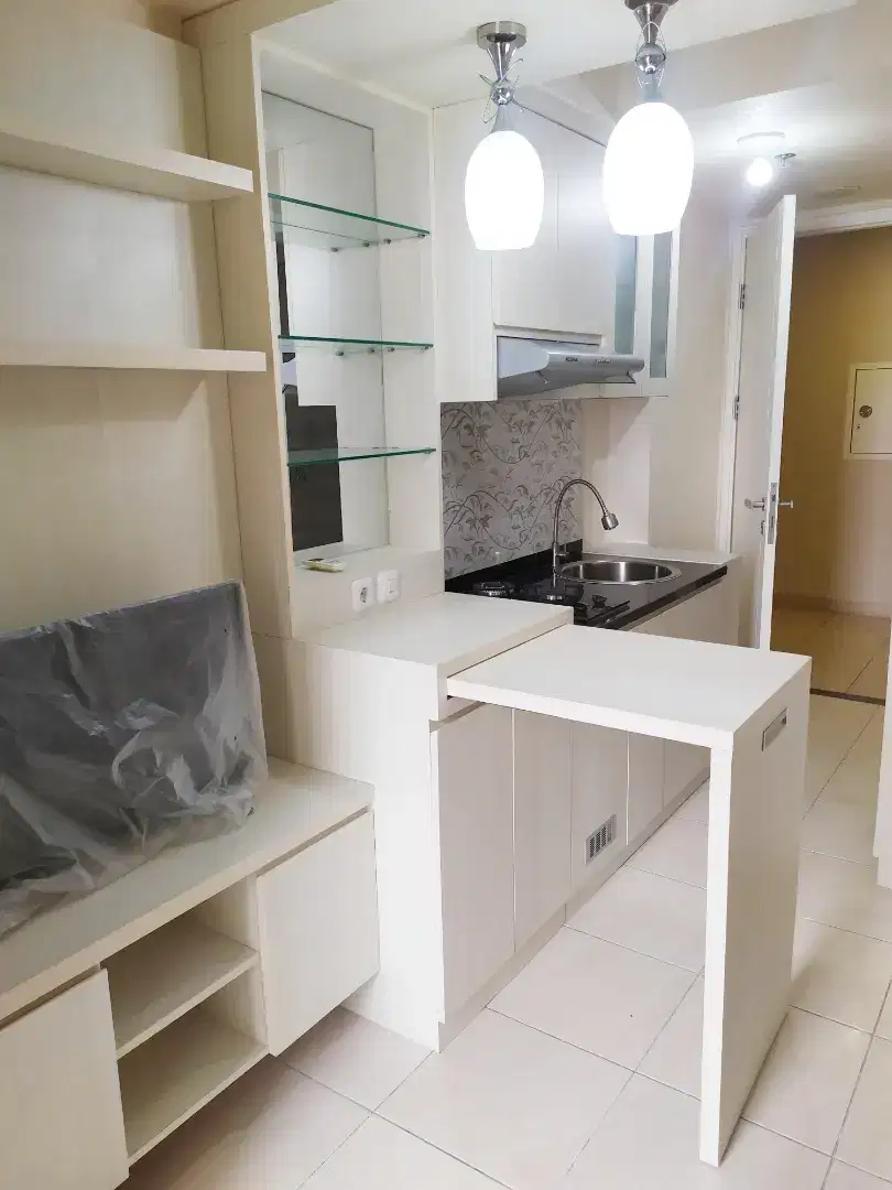 Sewa Studio FF Baru Apartemen Springlake Summarecon Bekasi