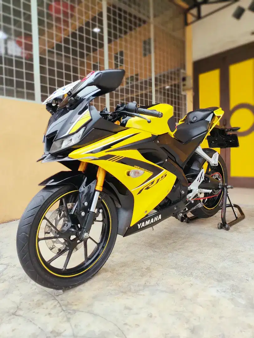 Yamaha R15 / YZF R 15 2018, Yellow Premium Metalic, Unit Mulus.