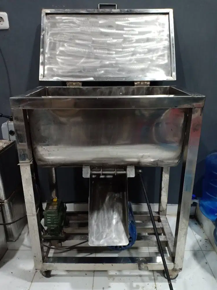 DIJUAL CEPAT Mesin Pengaduk Tepung dan Bubuk 25KG MULUS LIKE NEW