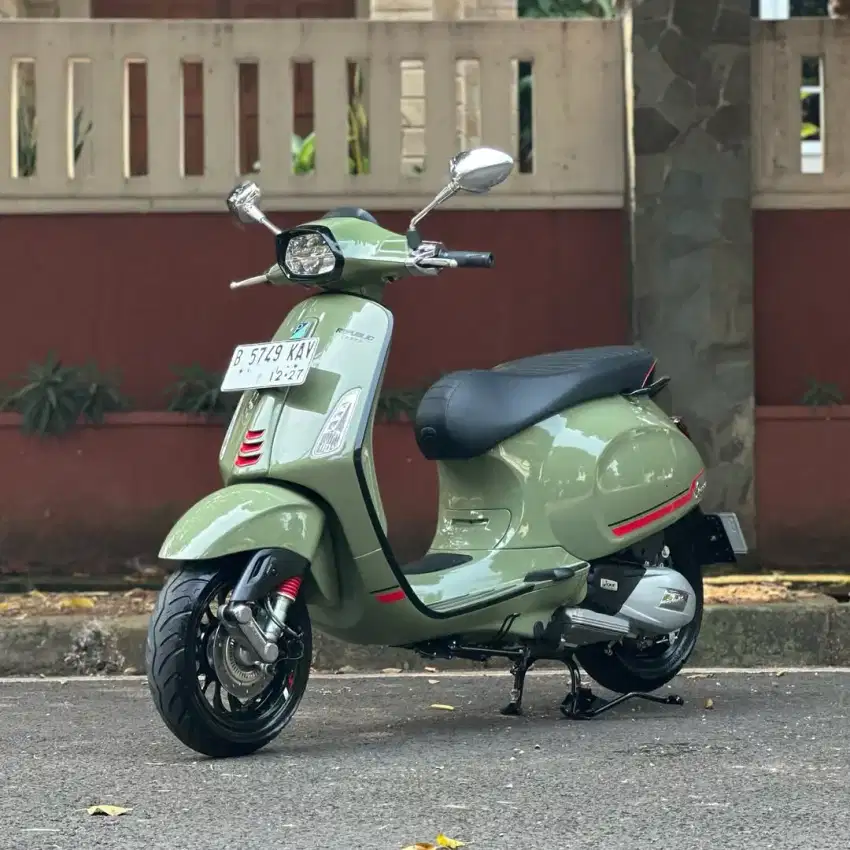 Dijual Cepat Piaggio Vespa SPRINT S 150 IGET ABS LED FACELIFT TH 2022