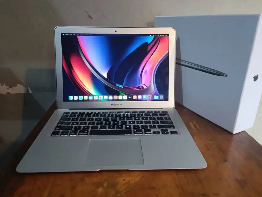 Macbook air 2017 13 i5 Ram 8Gb Ssd 256Gb