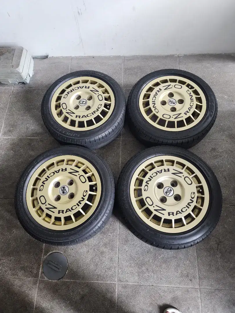 Velg Original OZ Rally Ruote R14 Light Gold Dop Ori Ban Falken Mulus