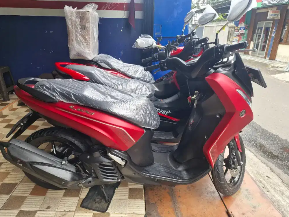 DP HANYA 999K,YAMAHA LEXI 125 23