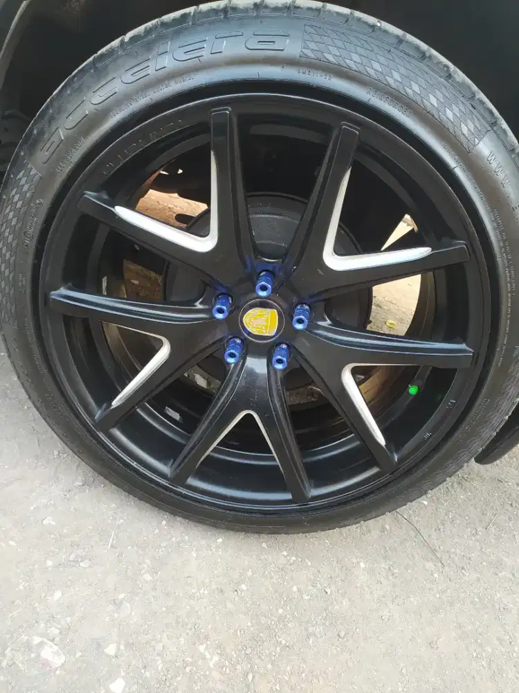 DI JUAL VELG 1 SET RING 20 + BAN 1 SET , TINGGAL PAKAI