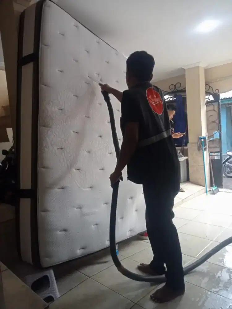 Jasa cuci karpet vinyl sofa kasur jok mobil