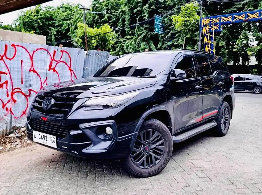 TOYOTA ALL NEW FORTUNER 2.4 VRZ TRD A/T 2019 TERMURAH ISTIMEWA