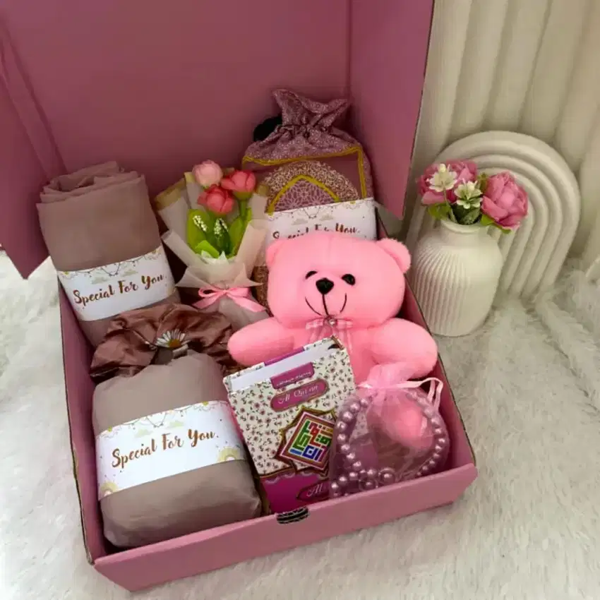 Kado Hampers Hadiah Ultah Muslimah