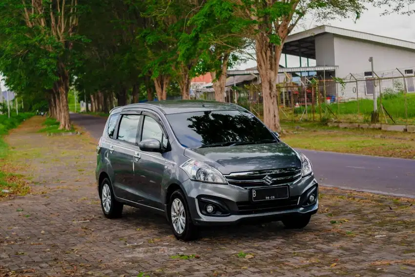 [ DP5JT!! ] SUZUKI ERTIGA 2016 (SILVER)