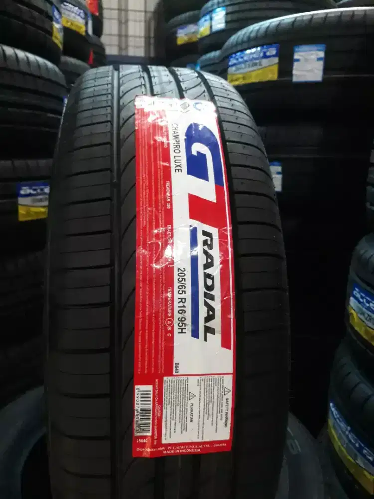 BAN GT CHAMPIRO LUXE 205/65 R16 STADAR INNOVA REBON