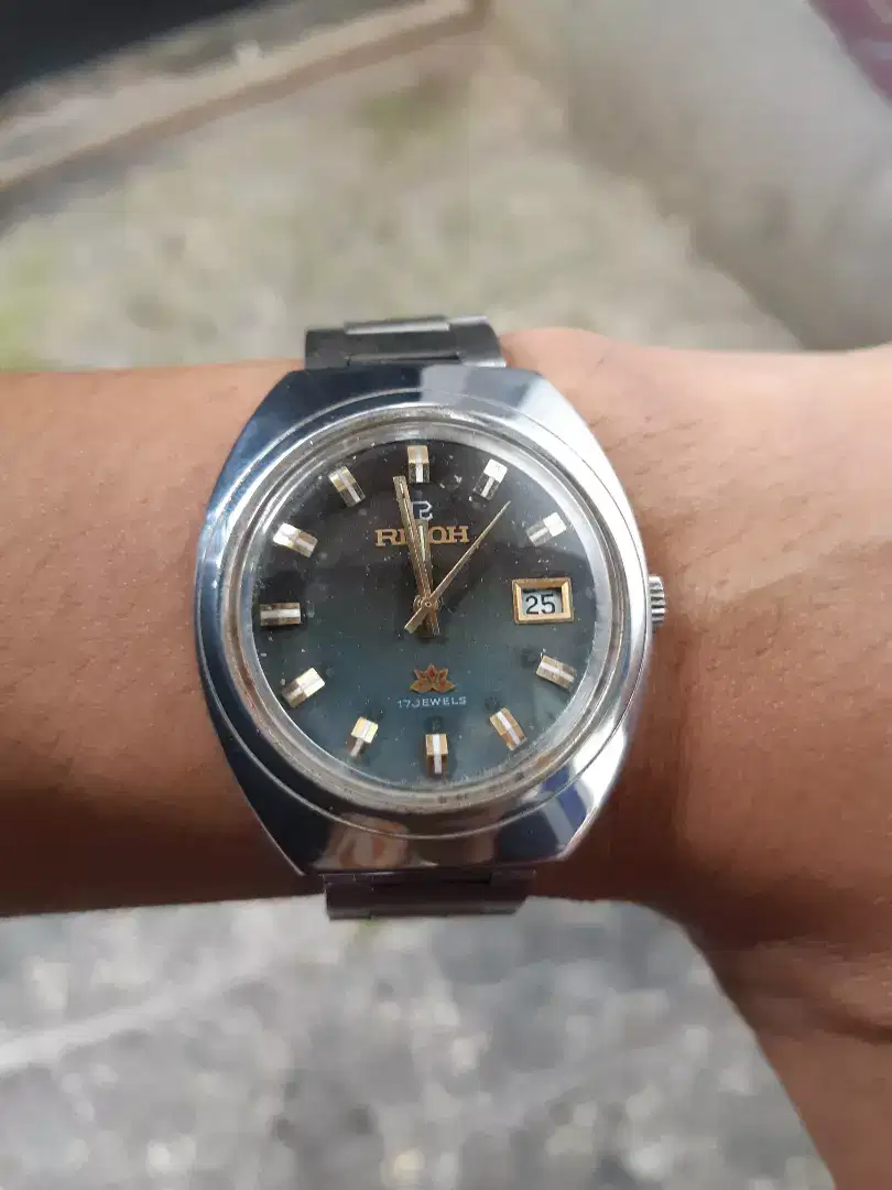 Jam tangan Ricoh