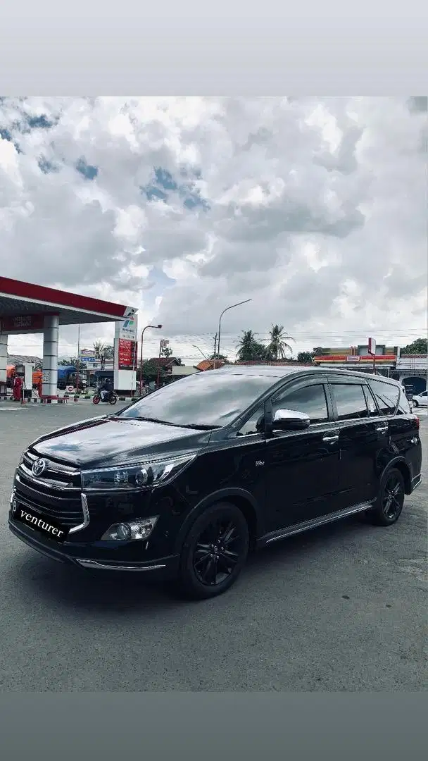 Innova Venturer 2.0 A/T 2020