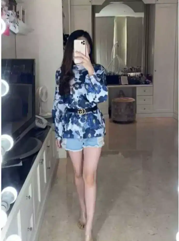 Blouse bahan import lembut banget kualitas butik