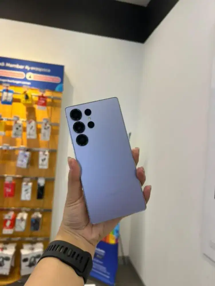 SAMSUNG S25ULTRA 12/256Gb GARANSI RESMI FREE TWS ORI SAMSUNG KREDIT 0%