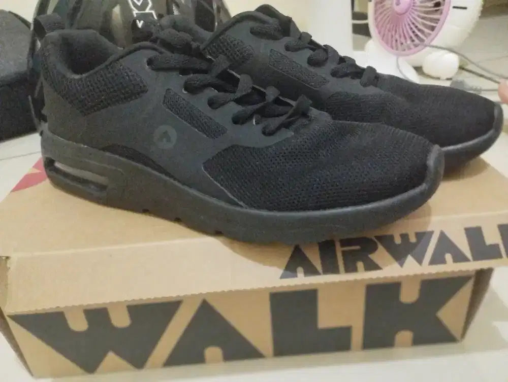 sepatu airwalk running