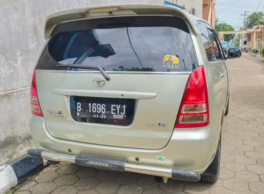Innova G matic 2005