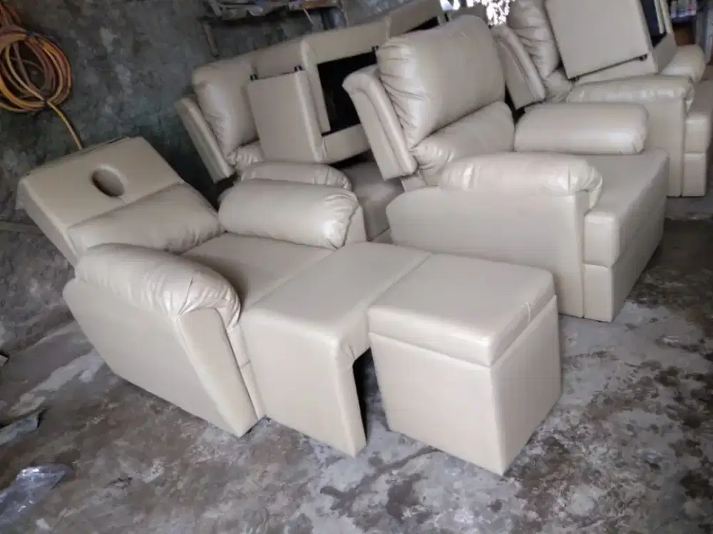 kursi refleksi,sofa refleksi,bed facial,divan lulur,bed massage