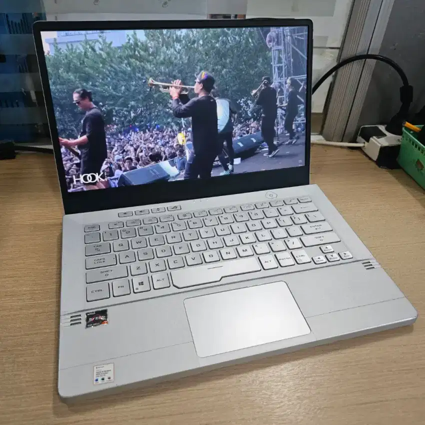 Asus Rog G14 GA401QE Ryzen 7-5800HS RTX 3050 Ti SSD 512GB DDR4 16GB