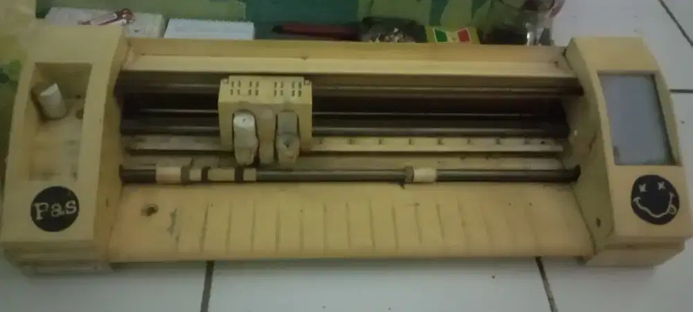 Mesin cutting Shillouette Cameo 3