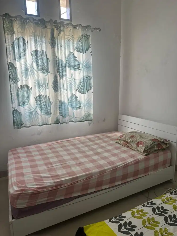 Dijual Dipan Springbed 120cm free Nakas