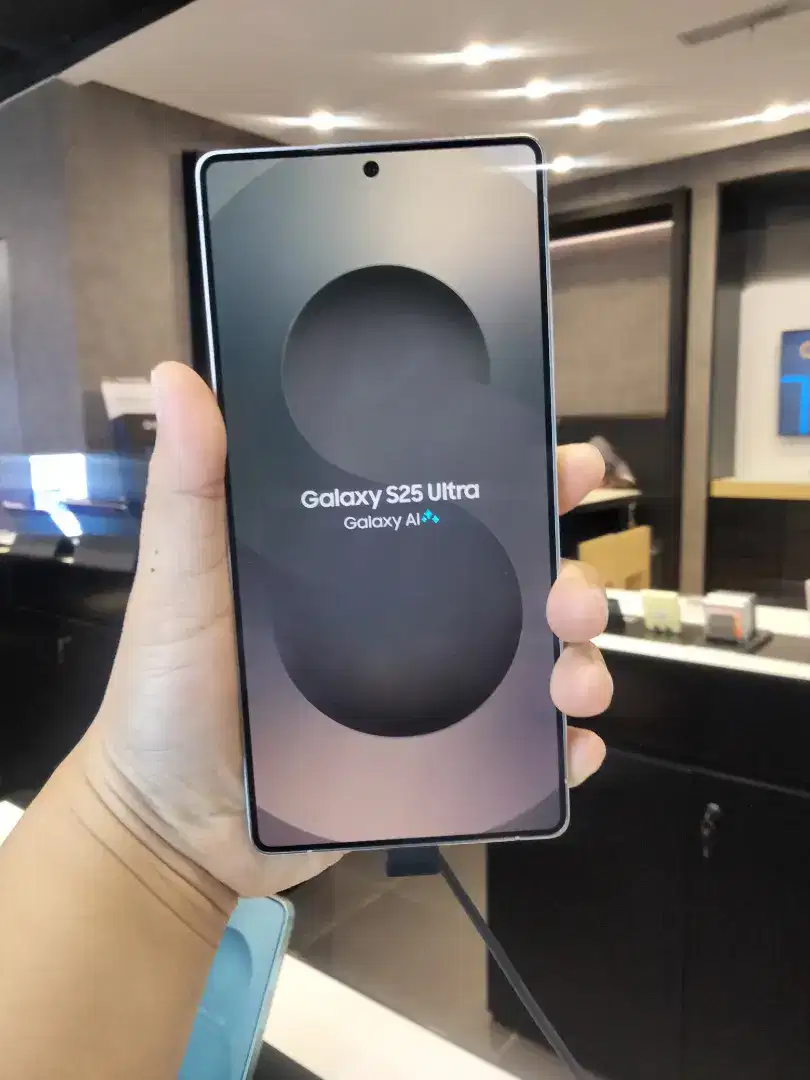 SAMAUNG GALAXY S25 ULTRA (Chas, Cicilan cukup KTP aja)