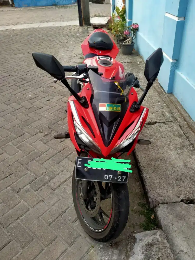 CBR 150 R Plat E Kuningan