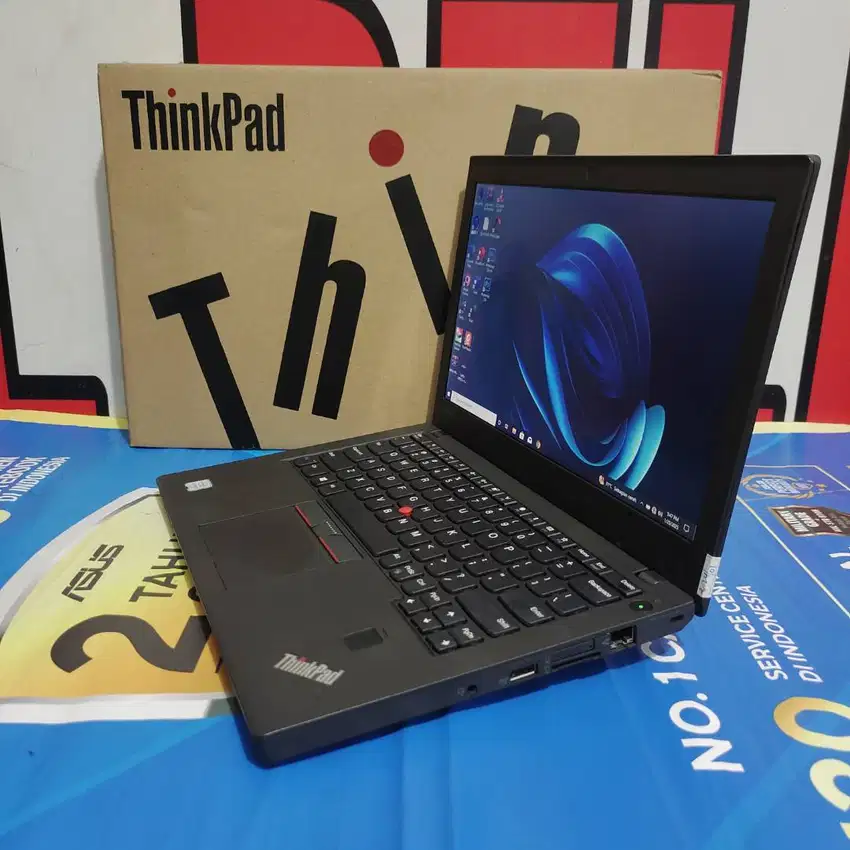 Laptop Lenovo Ultrabook Thinkpad X270 Intel Core i5 5th 8/256 Mulus