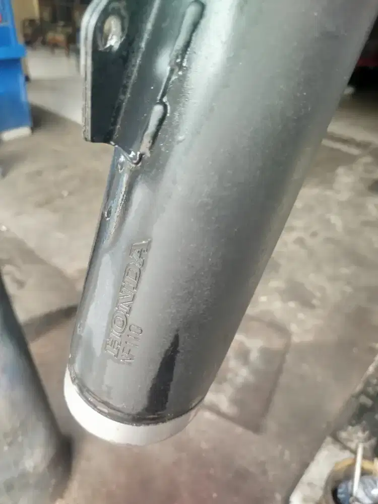 Knalpot original absolute revo