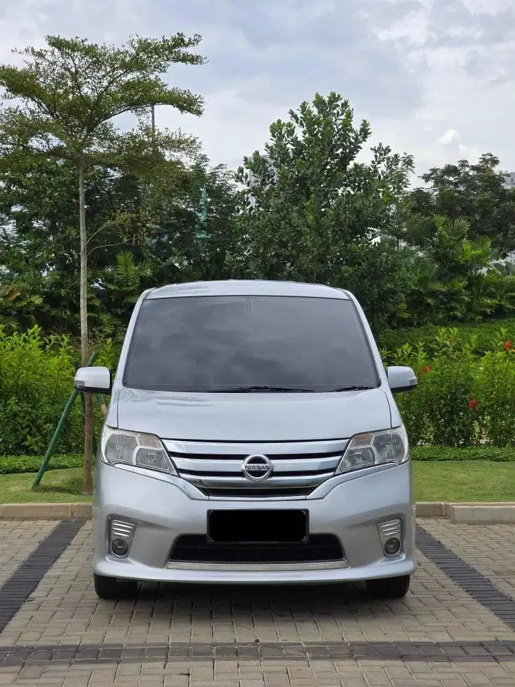 NISSAN SERENA HWS AT 2014 PALING MURAH  FREE WARRANTY 1 YEAR