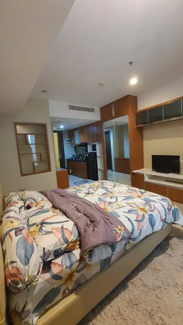 JUAL Apartemen Uresident 2 Lt 51 Lippo Karawaci