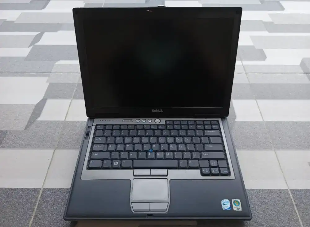 Laptop Dell Latitude D630 masih OK