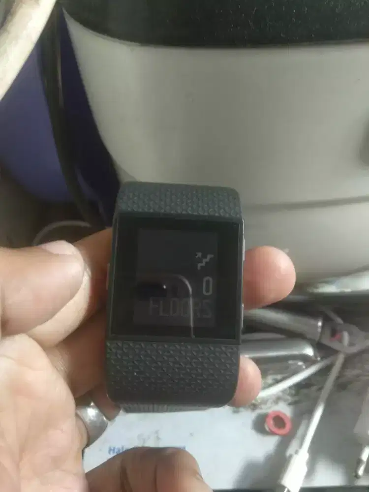Jam tangan fitbit surge original