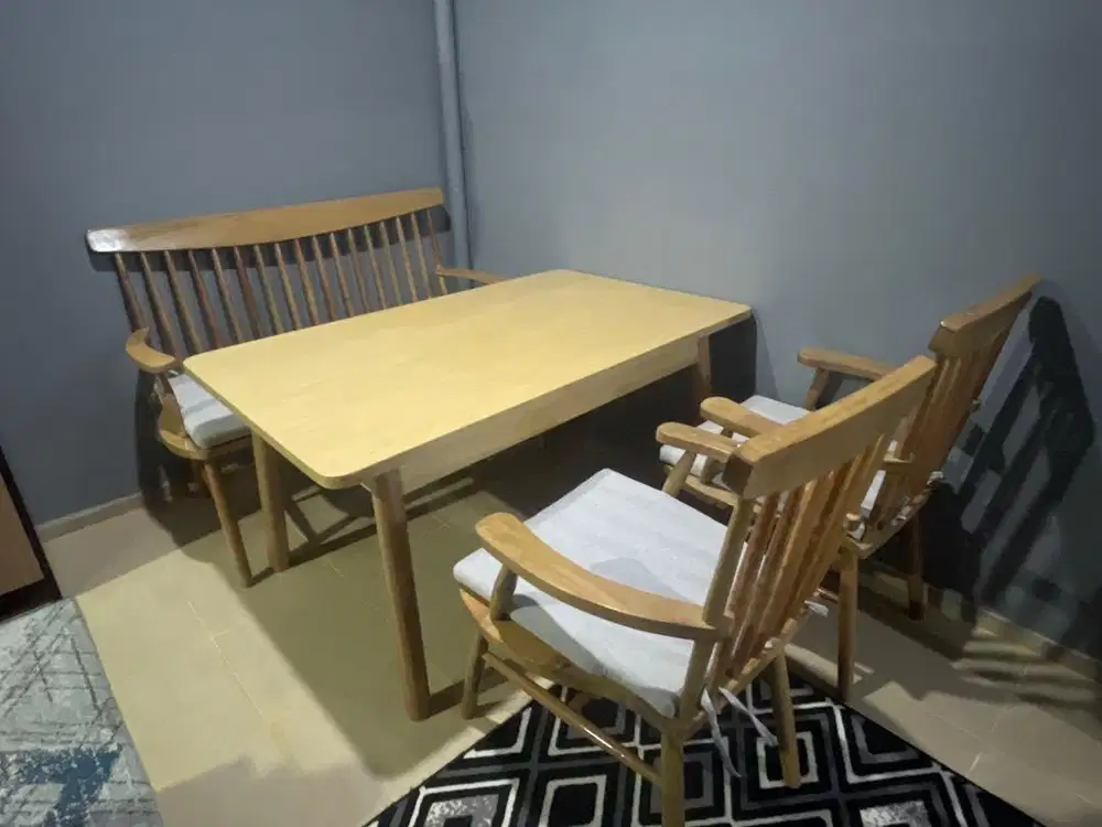 Set Meja Makan Kayu Ek Khusus Buatan Tangan