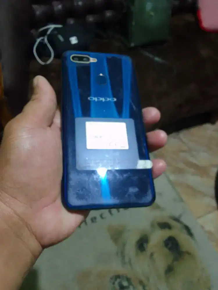 Hp Oppo A7 warna biru
