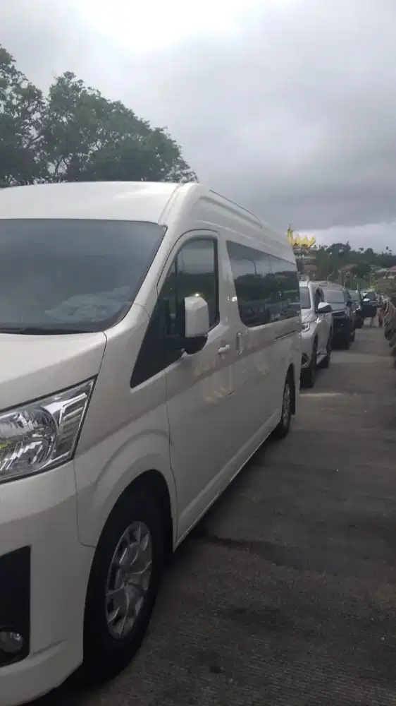 Sewa mobil lepas kunci