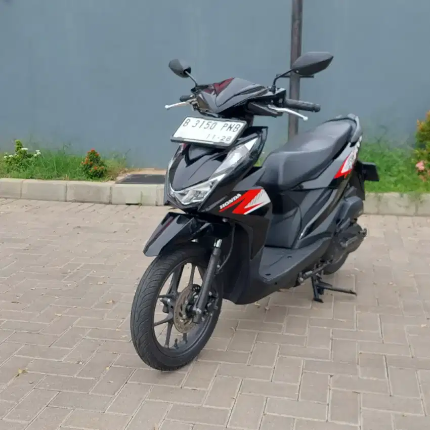 Honda  beat cbs 2023 dp 500 ribu