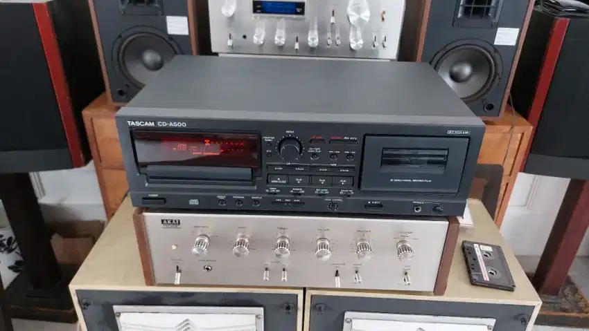 TASCAM Cd A500 Cd player dan kaset deck