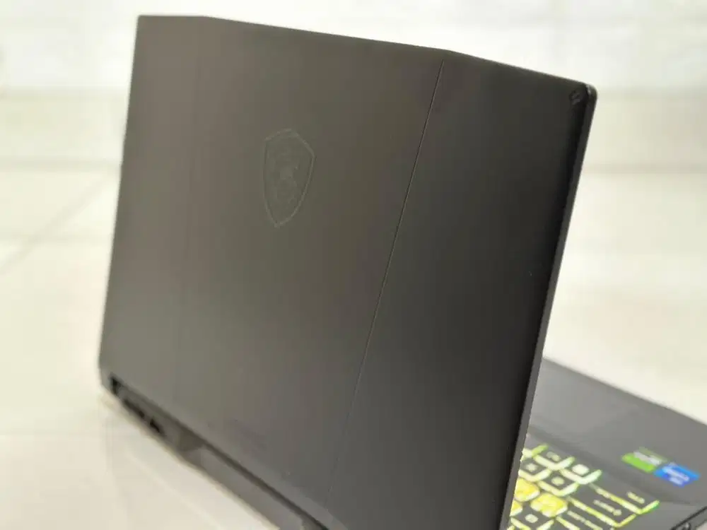 Laptop Gaming MSI Katana 15 B13V - Core i7 Gen 17, 16gb Ram, RTX 4070